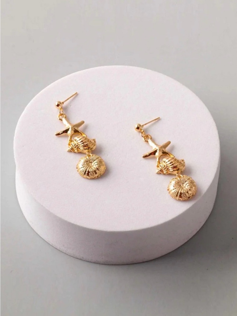 Coastal Treasure Earrings - Gold